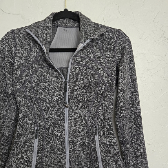 Lululemon Gray Speckled Define Jacket - Picture 7 of 14